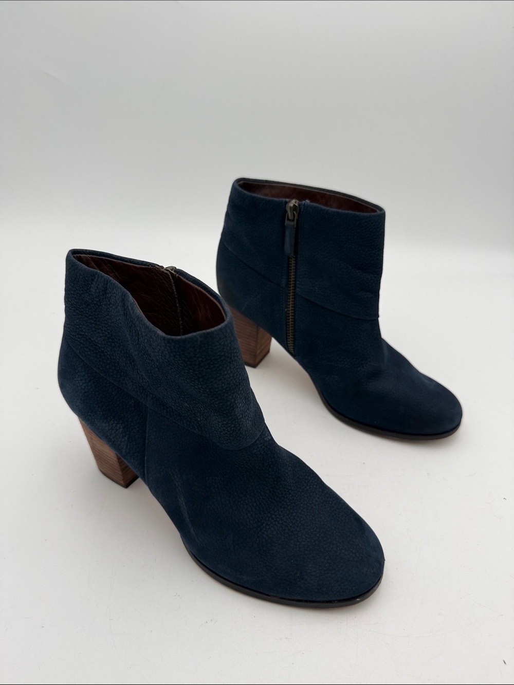 Cole hann Navy Suede Ankle Booties women 7.5B casual festival suede Y2K
